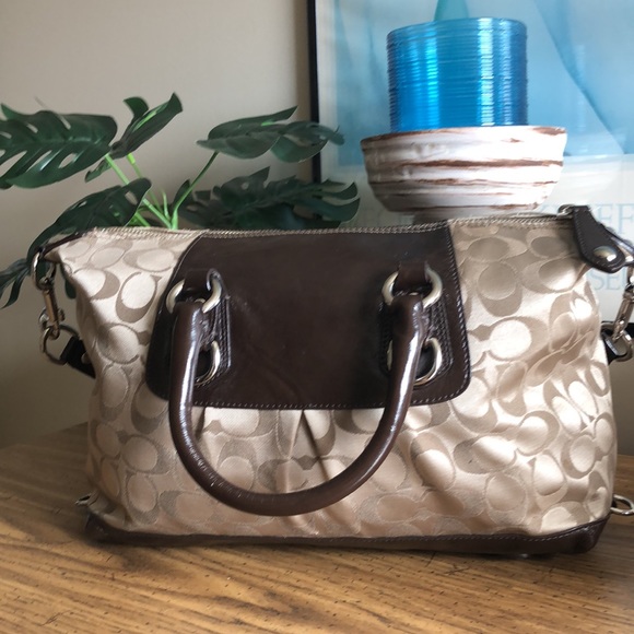 Coach Convertible Bag - Picture 6 of 15